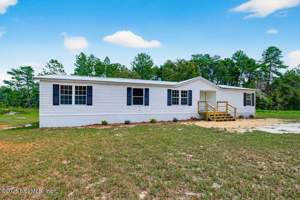 Image 2: 7535 Appomattox Ave-5
