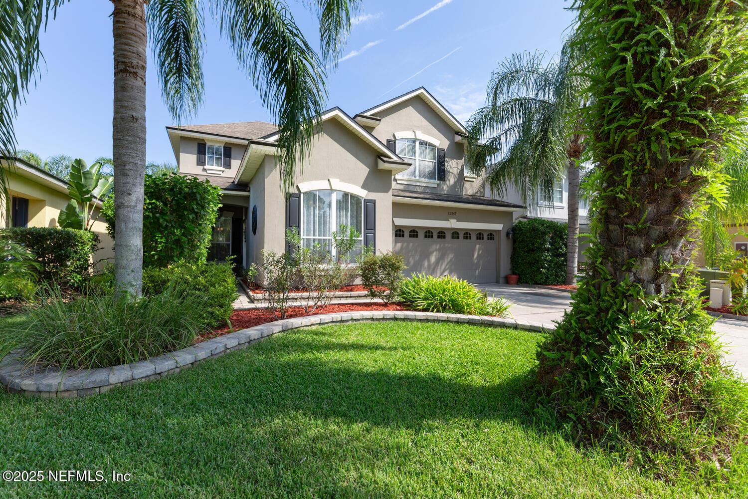 Image 3: great curb appeal