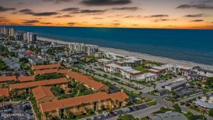 104 LAGUNA VILLA BLVD