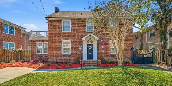 1266 BELMONT Terrace