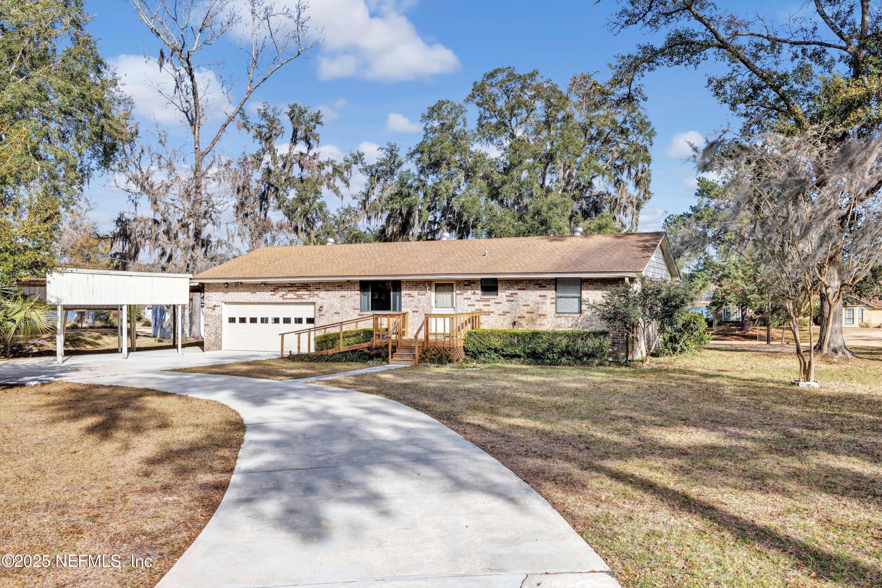 Image 3: 02-C_R52917