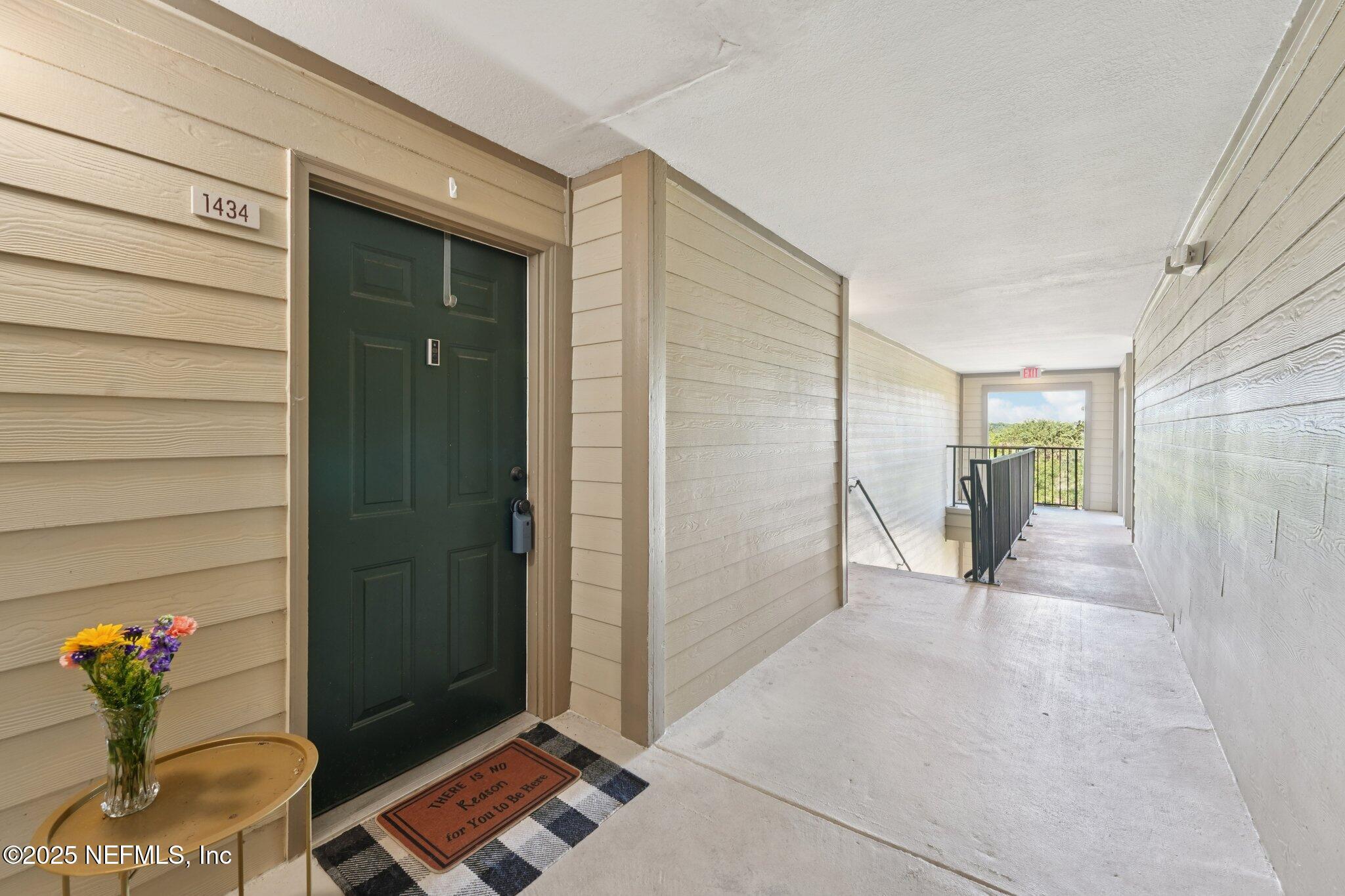 Image 3: 1-web-or-mls-Point Meadows Dr 1434-S2409