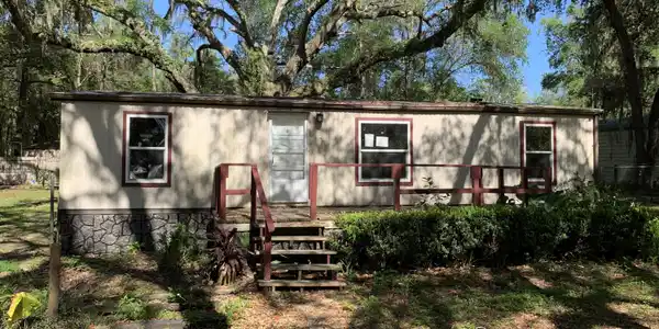 108 SANDY BEACH LN