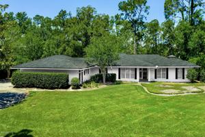 8048 GREEN GLADE RD