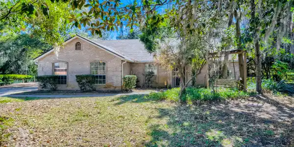 1201 SUMMERFIELD CT