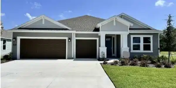 34 ARMOYAN Drive