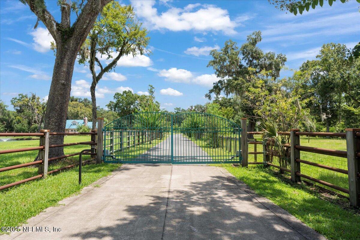 Image 4: Welcome Home!