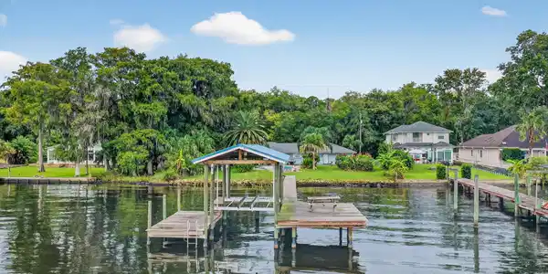 4429 CEDAR Road