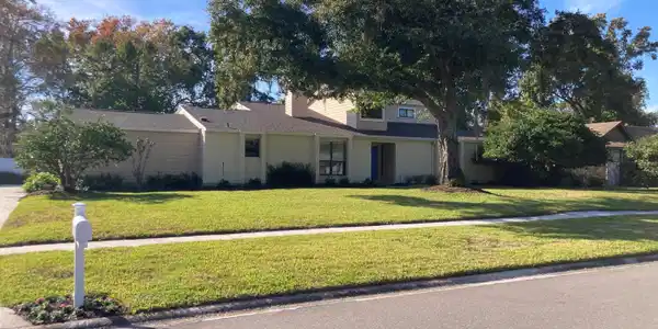 2764 ADMIRALS WALK Drive E