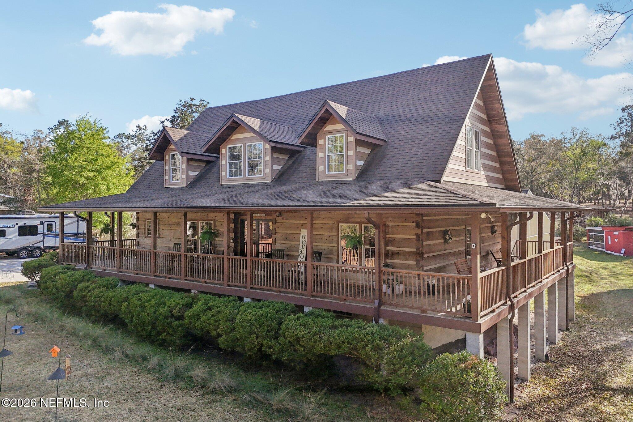 Image 4: Front View 4