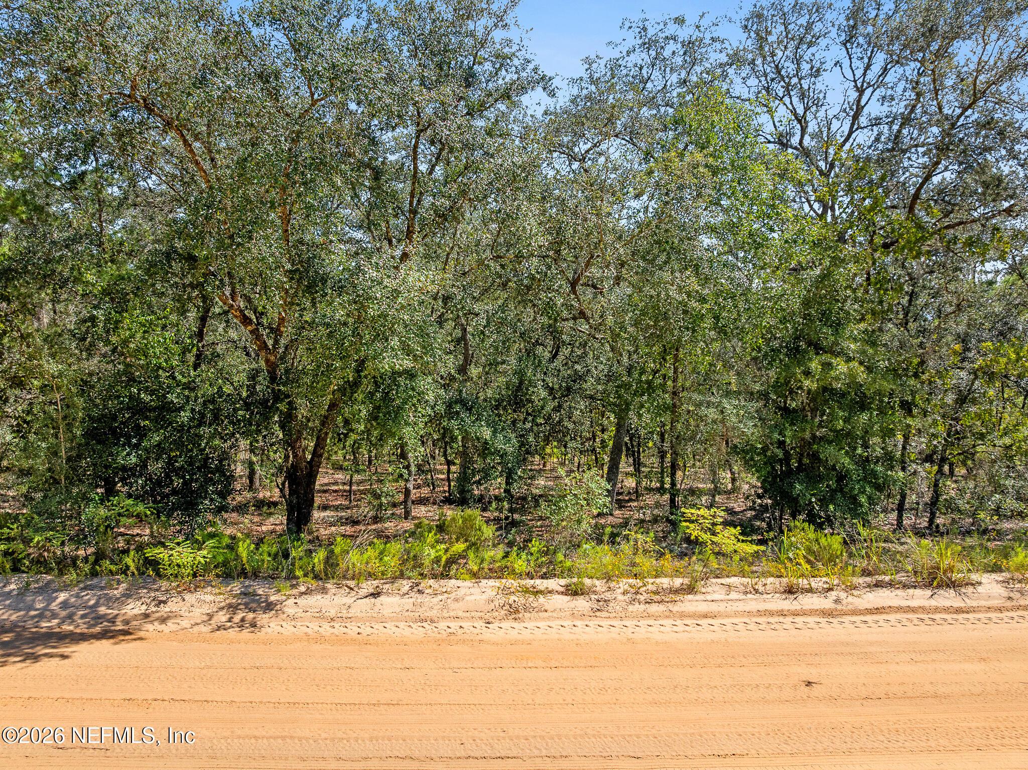 Image 2: 140_Lake_Lucy_Cir-3