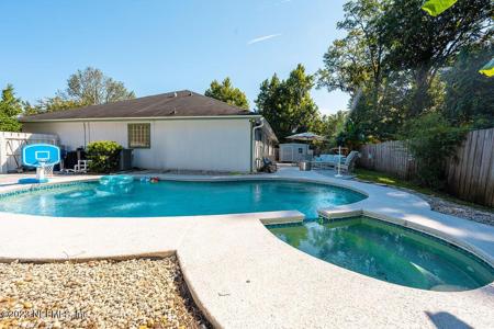 11258 MONUMENT LANDING