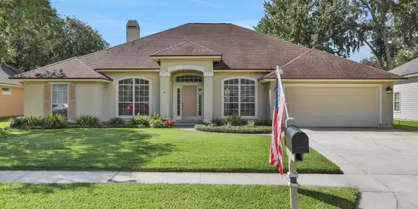 1556 RIVERTRACE Drive