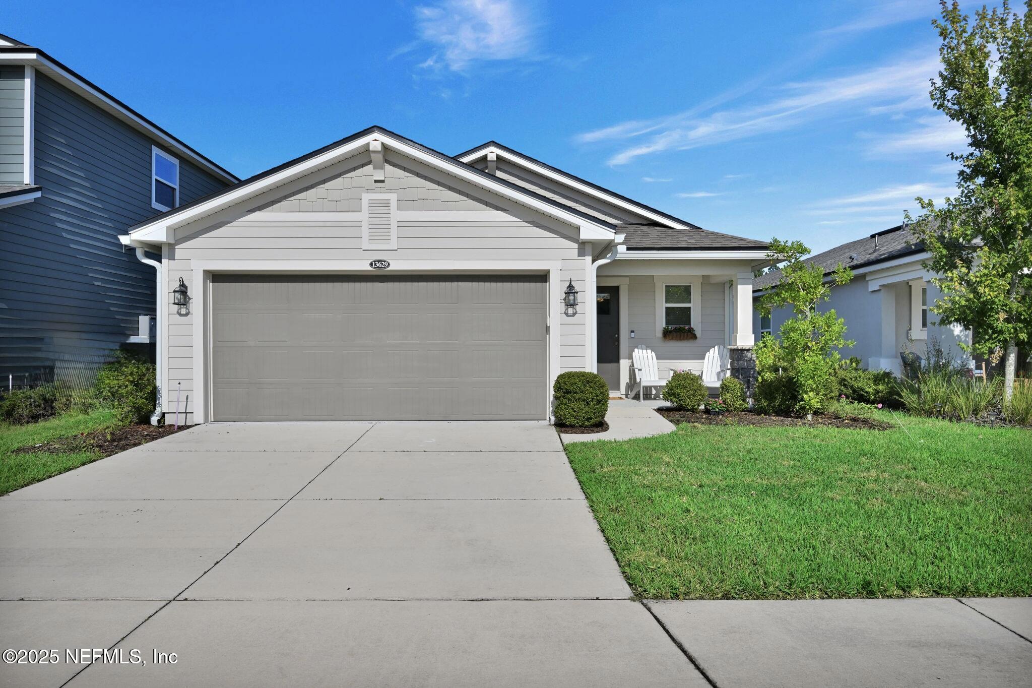 Image 2: 13629 Holsinger Blvd