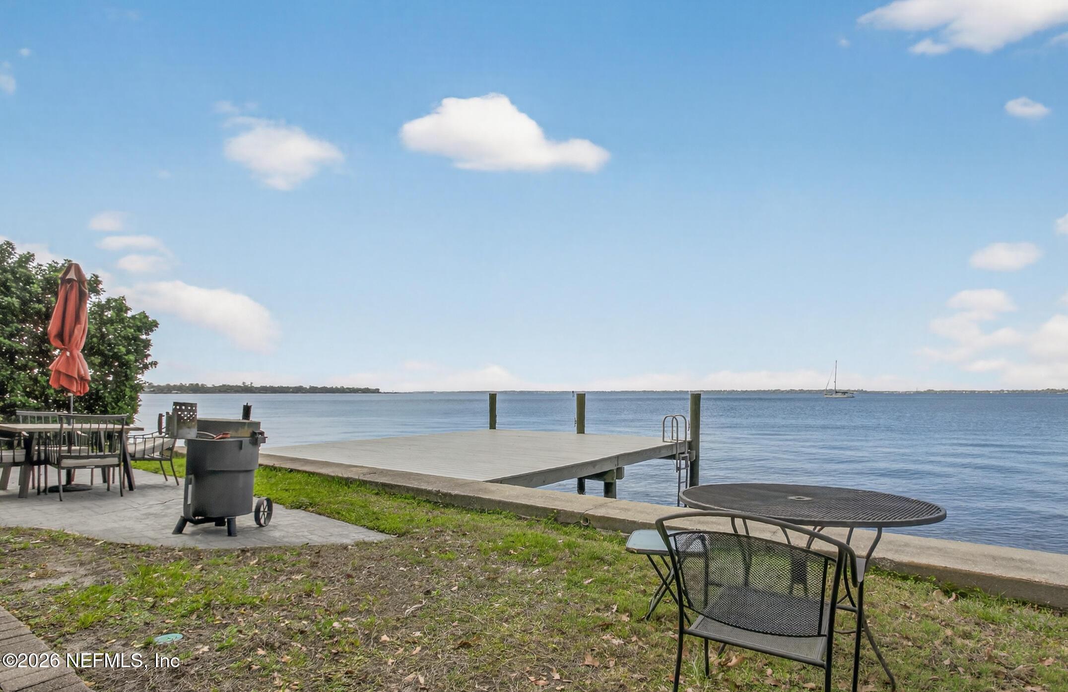 Image 3: 016-1710RiverRoad-Jacksonville-FL-32207-
