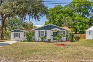 2020 ALMIRA ST