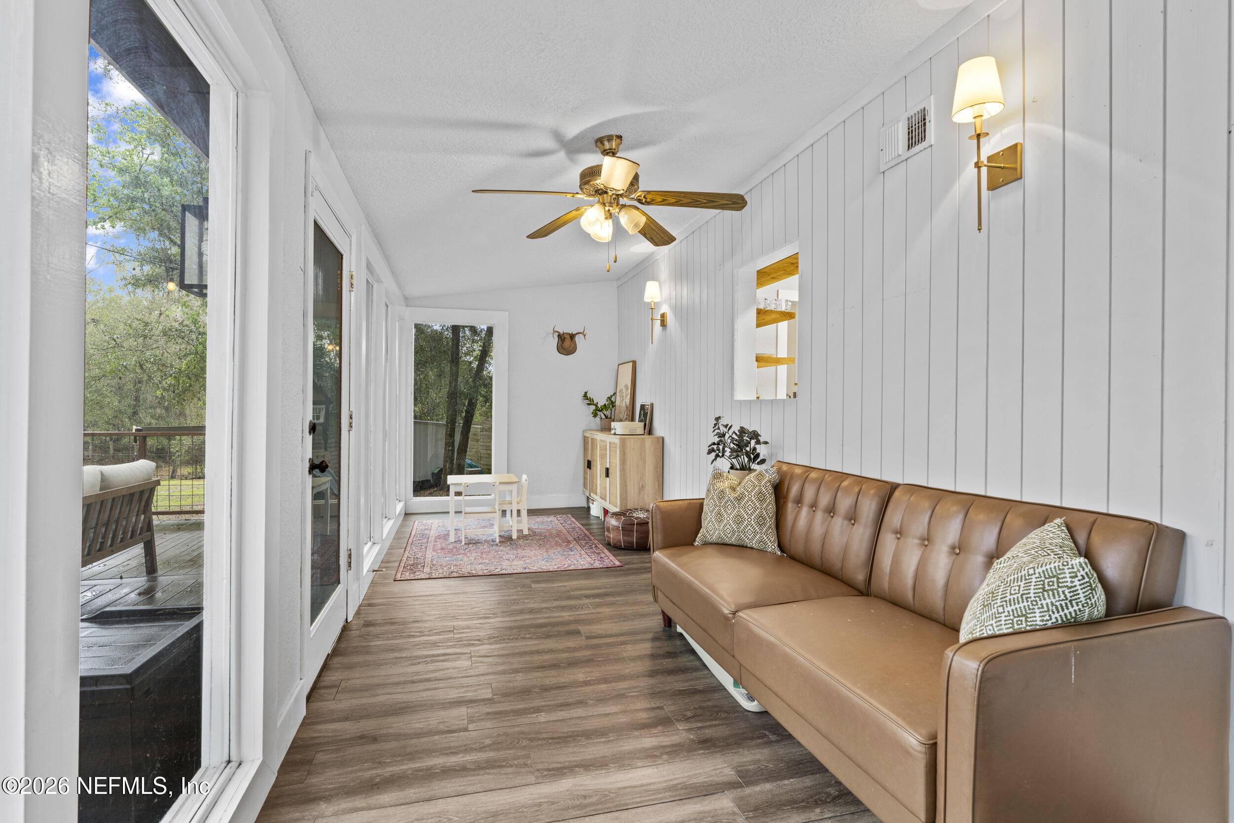 Image 4: 26_ar500557