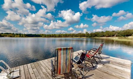5622 SILVER SANDS Circle