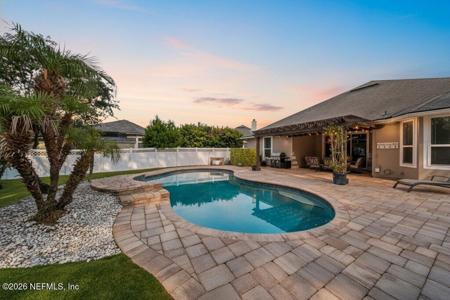 105 WEATHERED OAK Court