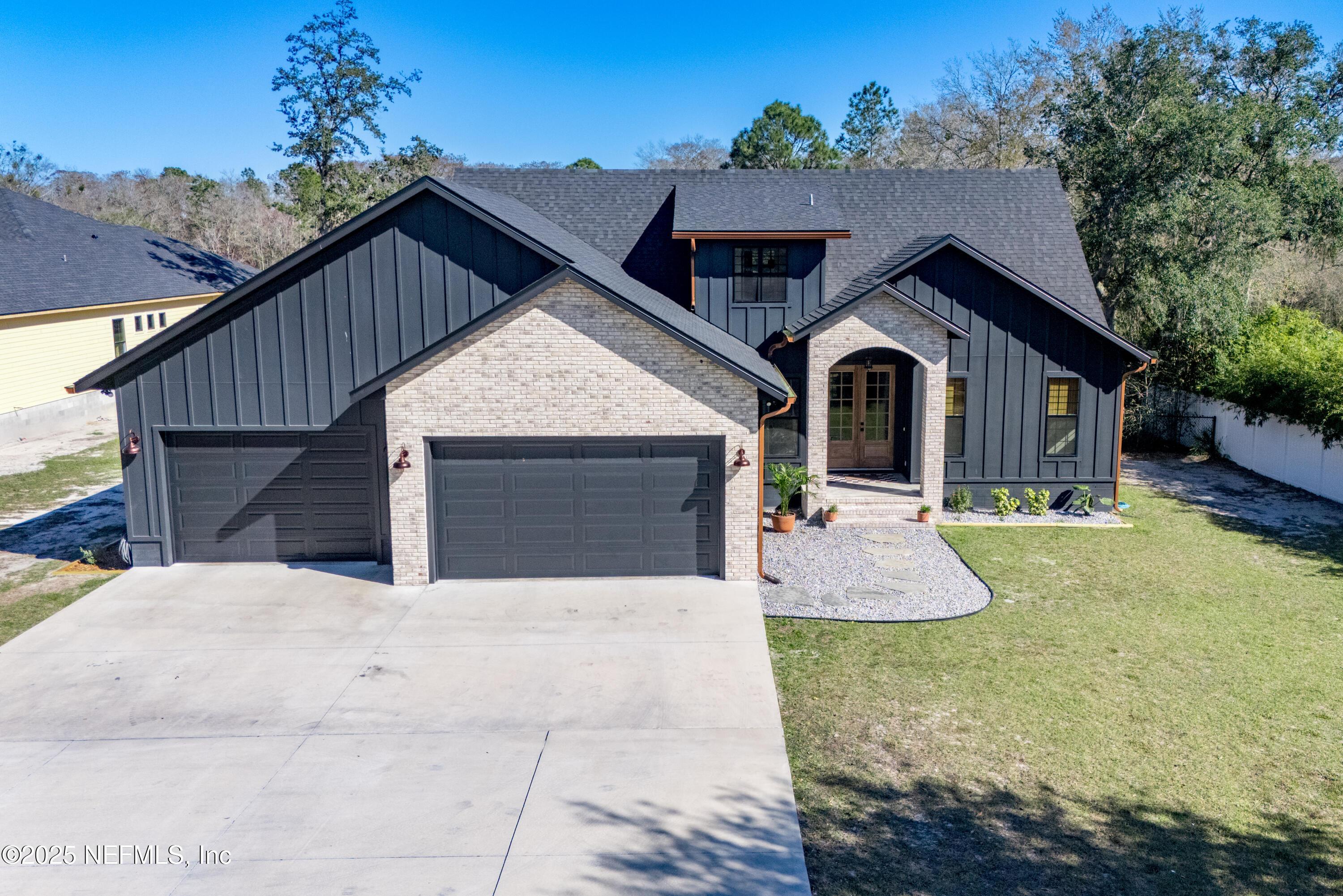 Image 3: 10435 SW 80th Pl-21