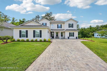 1919 SILO OAKS Place