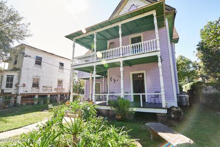 158 ONEIDA Street