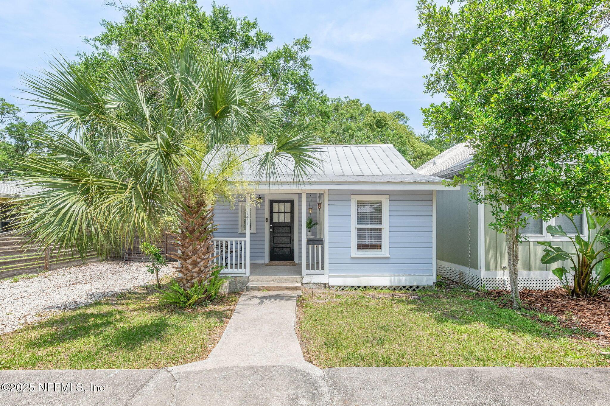 Image 3: 141 Blanco St