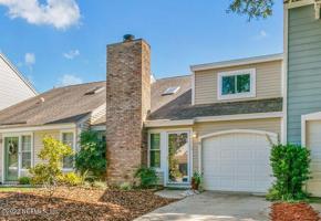 7714 GREENWICH CT W