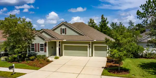 1637 FAIRWAY RIDGE DR