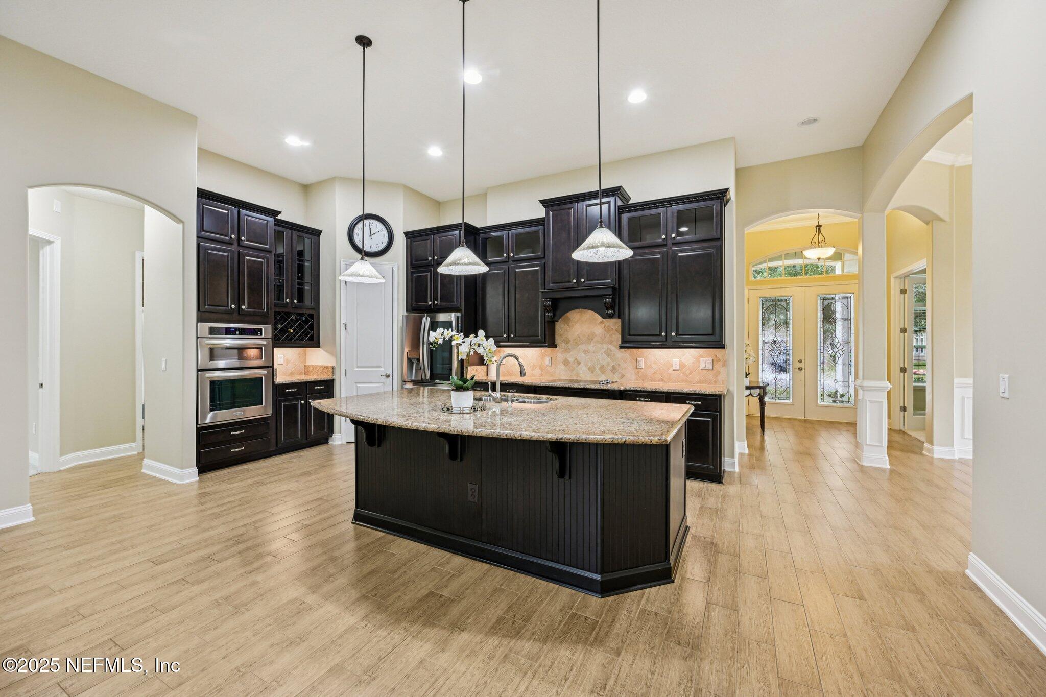 Image 4: 403Willow_3