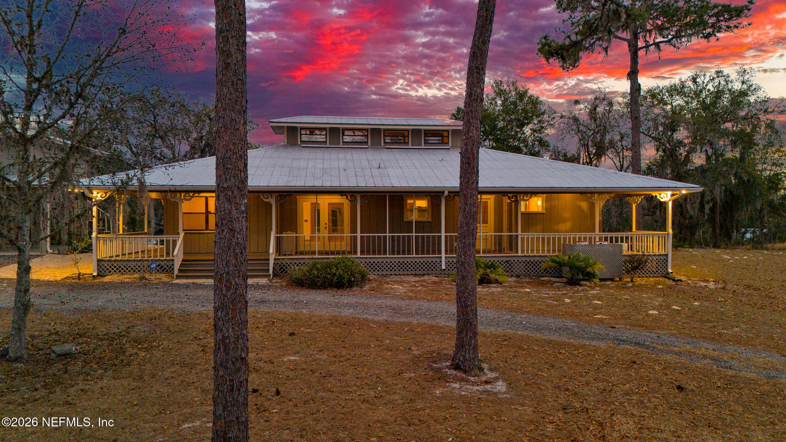 Image 1: 2_mr_119taylorfury-79