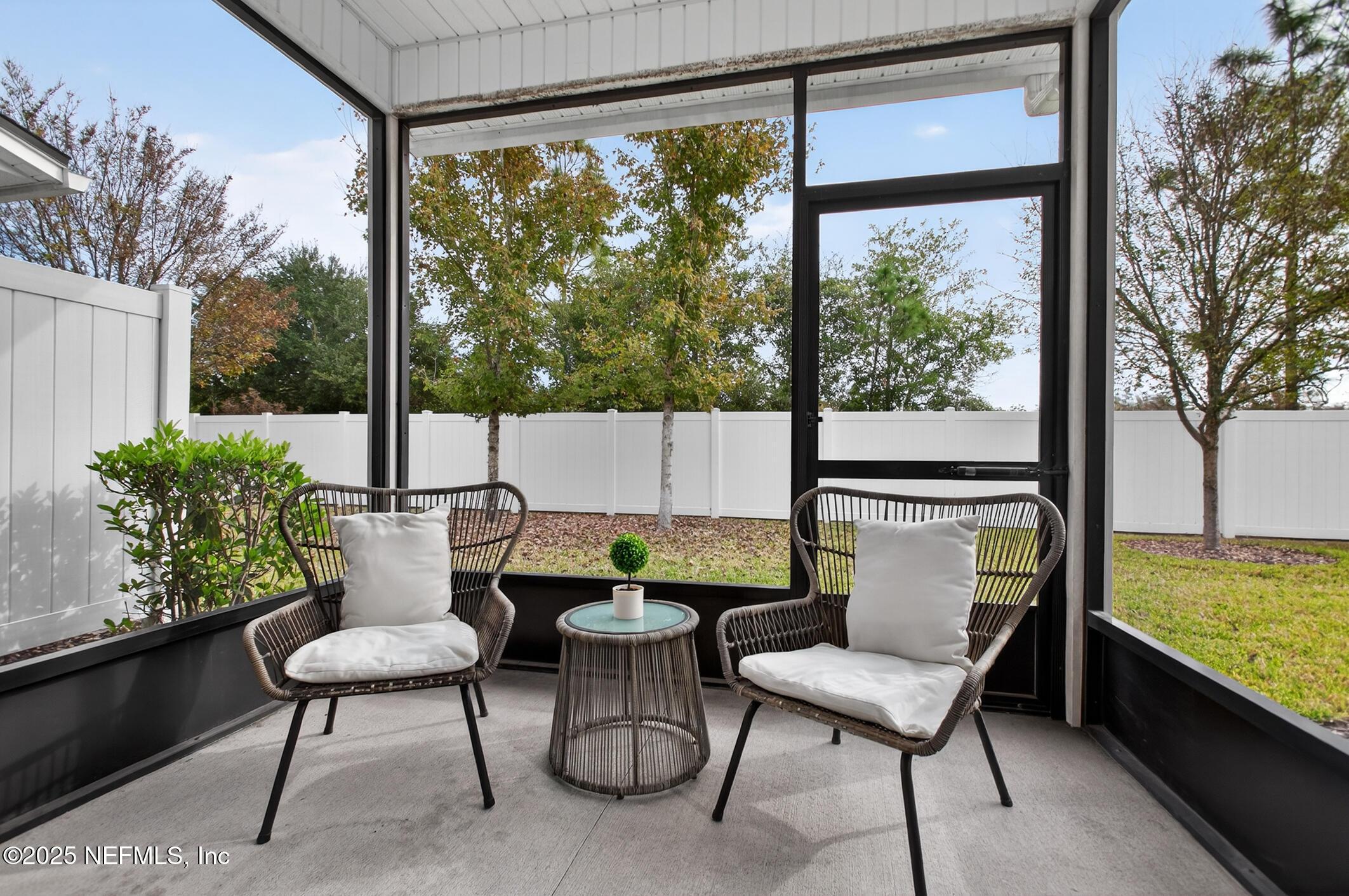 Image 3: 037-13943MolinaDr-Jacksonville-FL-32256-