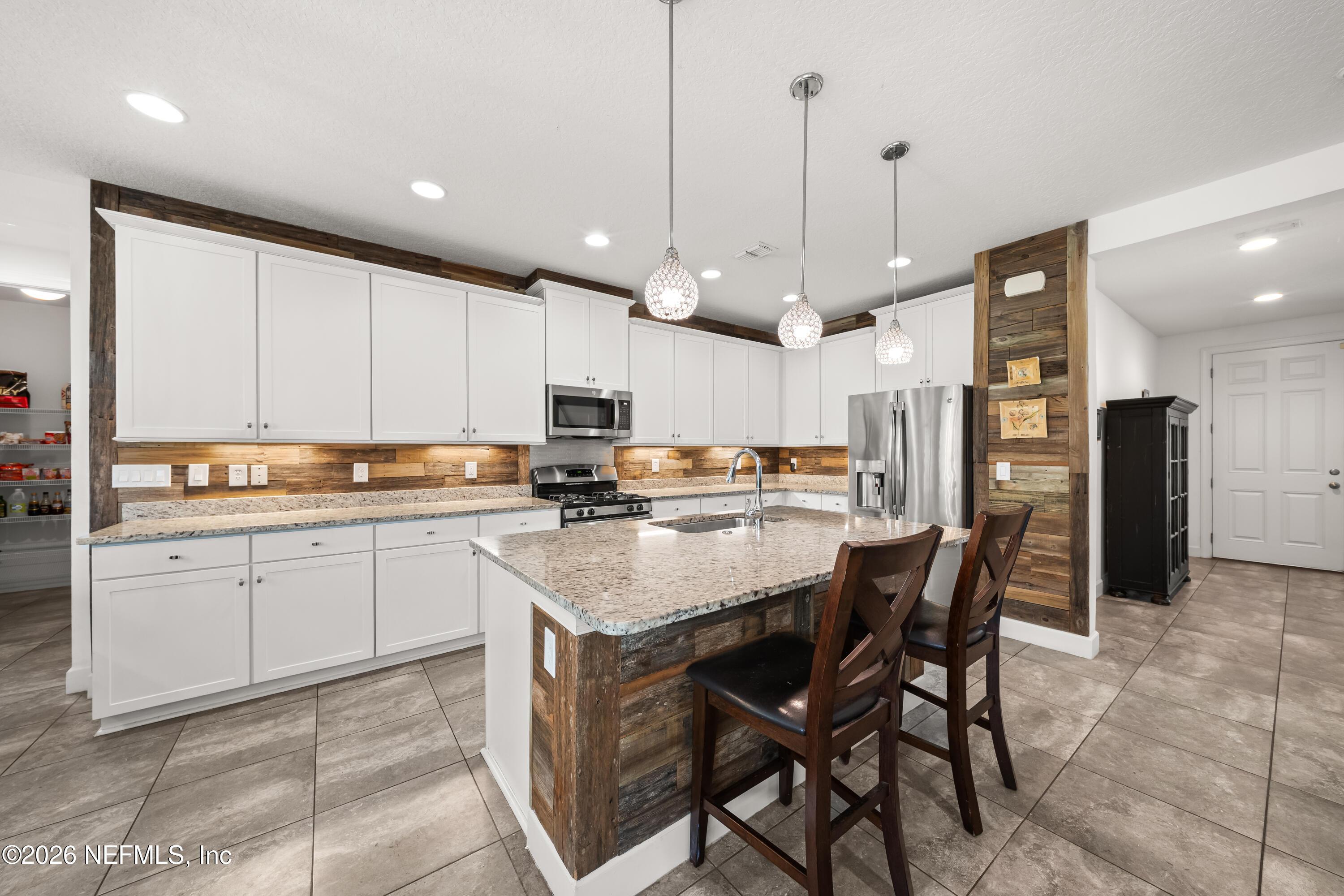 Image 4: 341 Aspen Leaf Dr (38).JPG-FULL