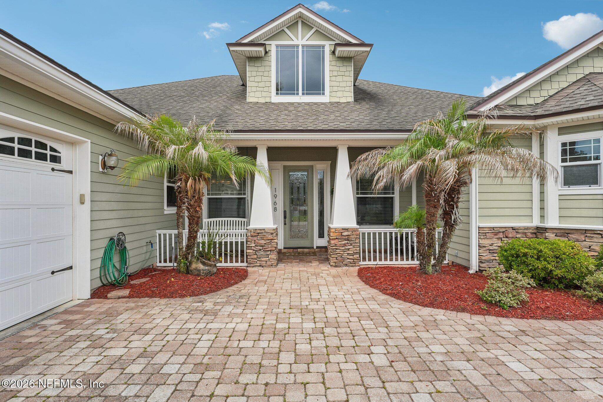 Image 2: 2-web-or-mls-Lakeshore Dr-S1106-002