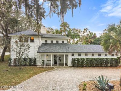 5 GUANA Drive