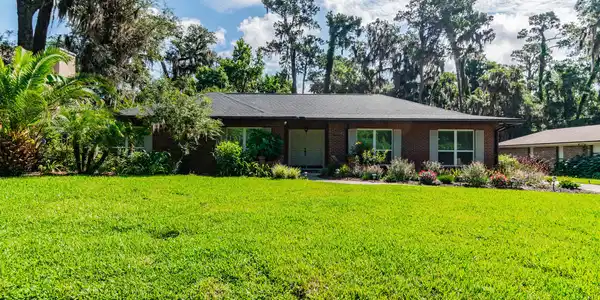 3407 INLET LN