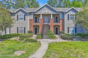 10000 GATE PKWY N
