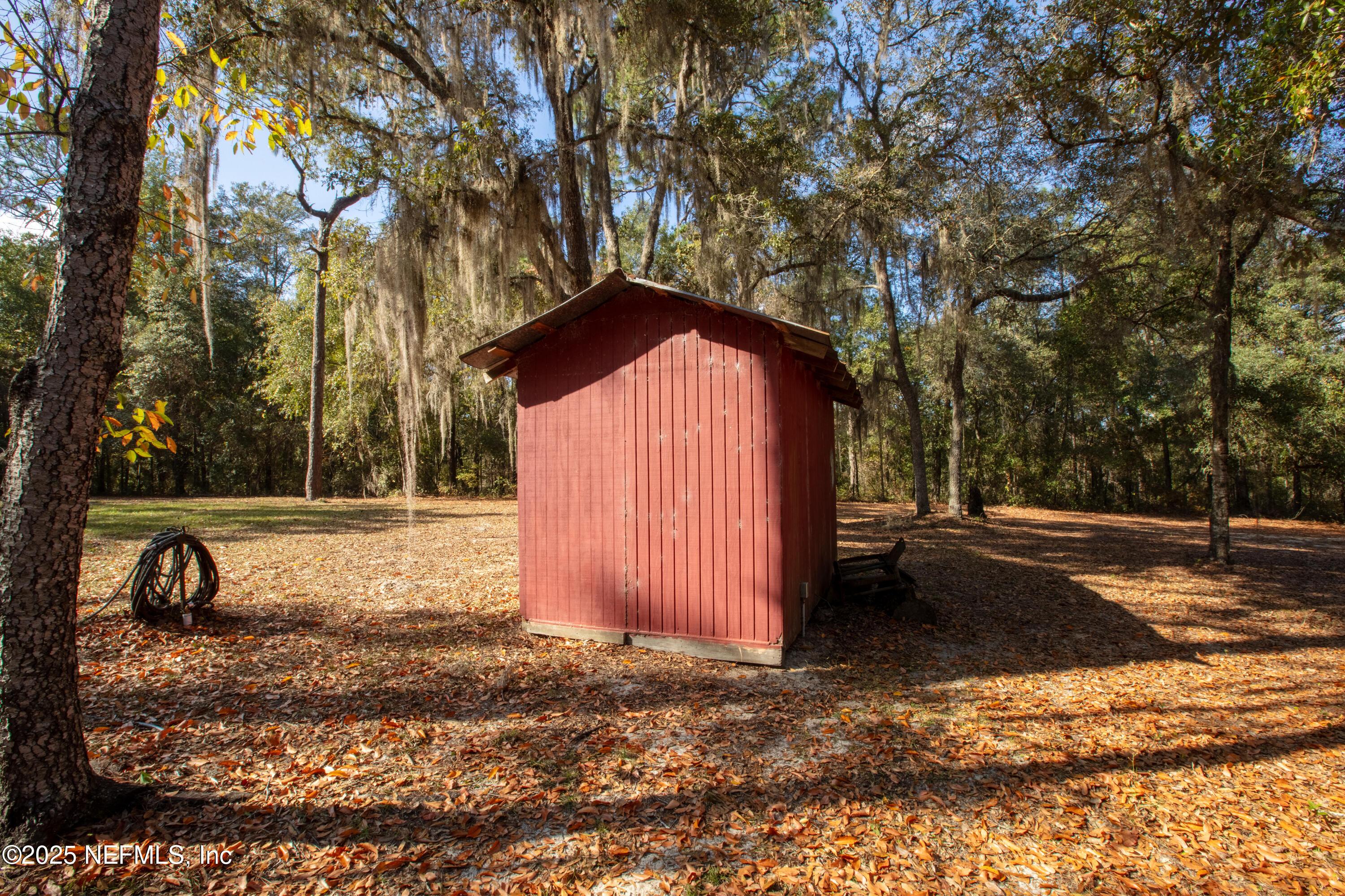 Image 3: 730+732_SR26_MLS-13