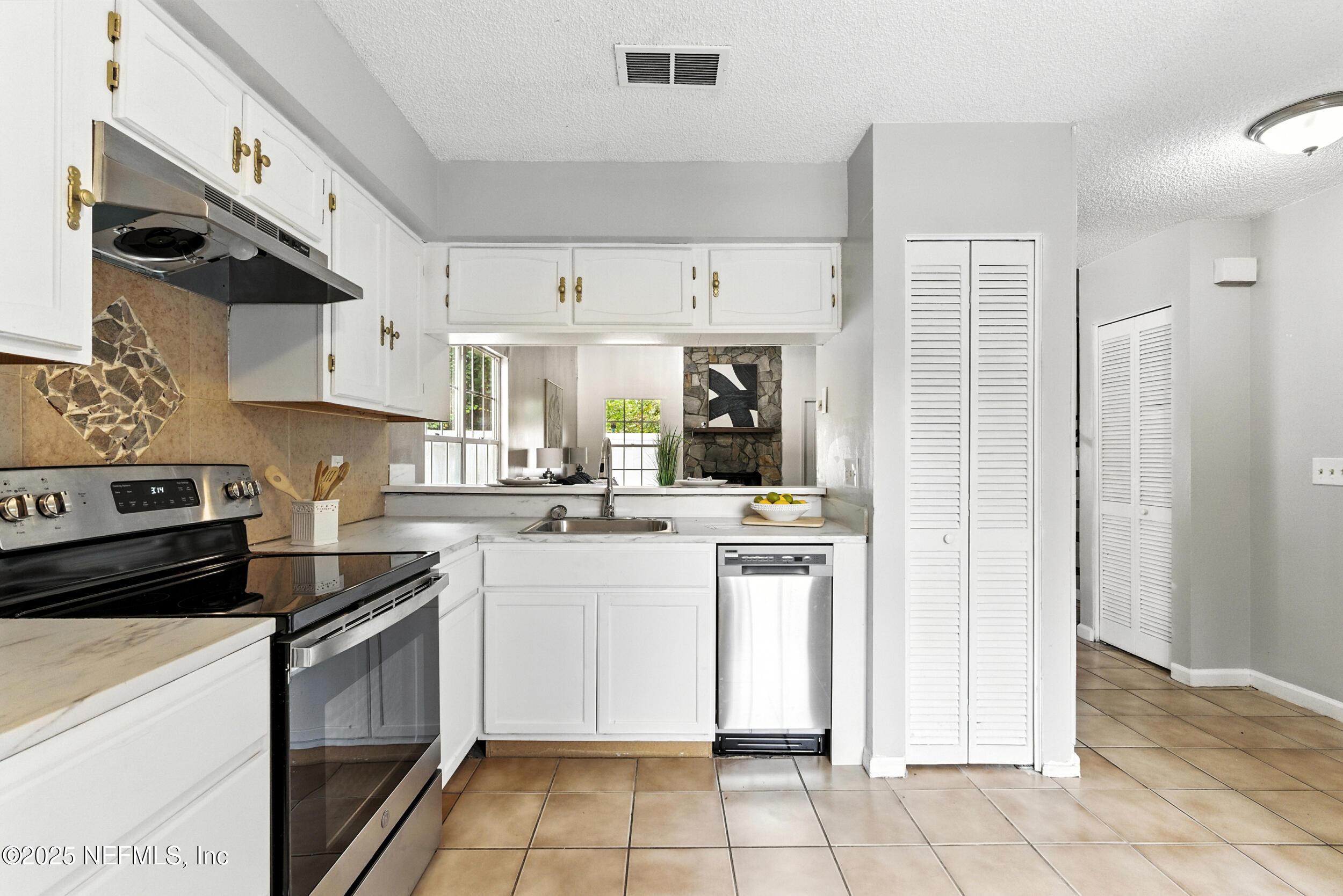 Image 3: 11_homeprimemedia-11