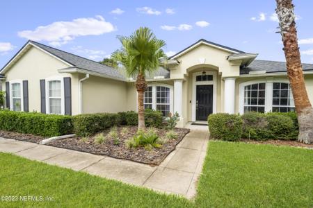 13744 VICTORIA LAKES