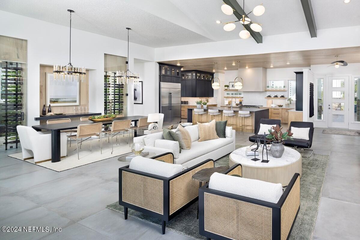 Image 3: Family Room 2