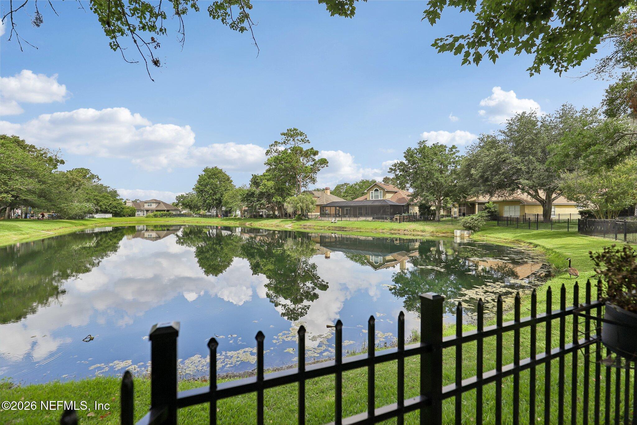 Image 2: 49-web-or-mls-Rivertrace Dr-S2805-049