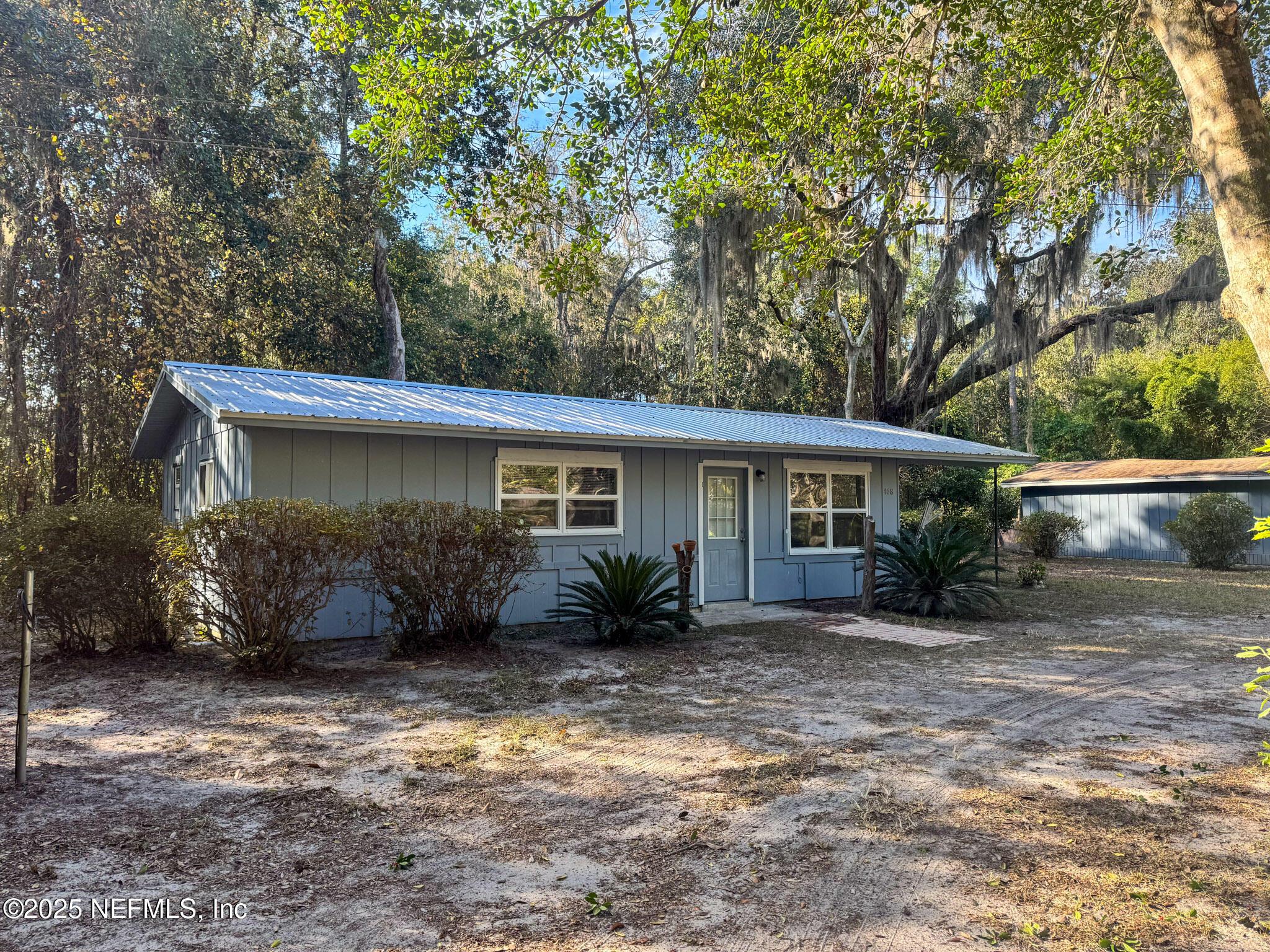 Image 3: 468 SE 18th St-3