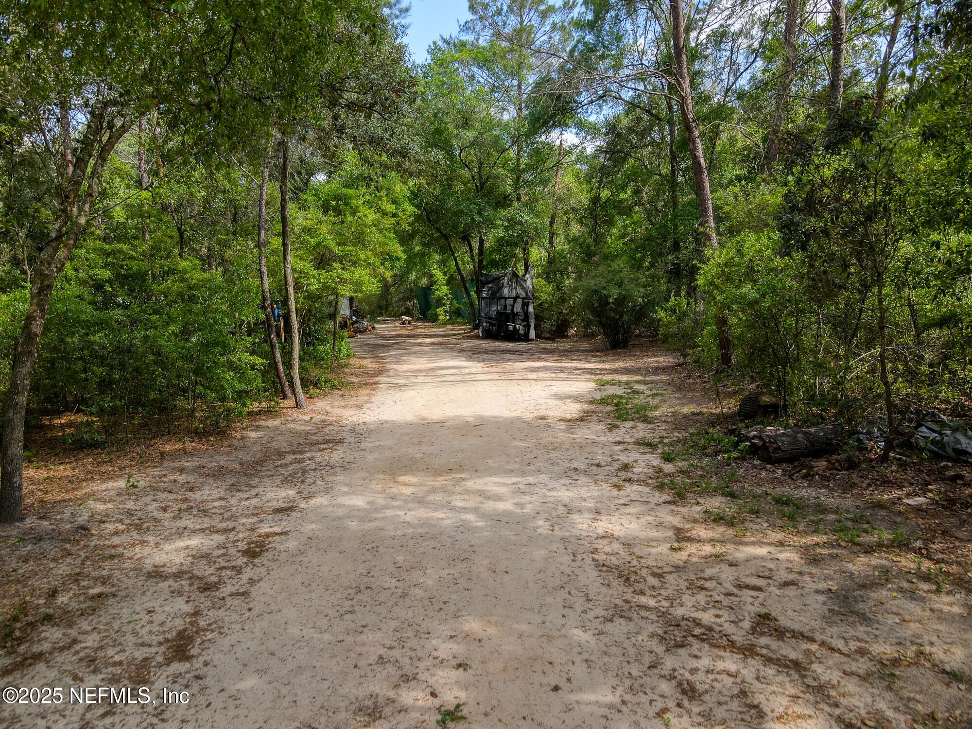 Image 4: Property - View 1