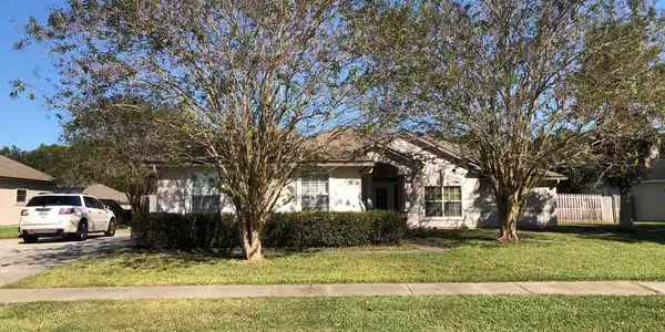 1616 HAMPTON PL