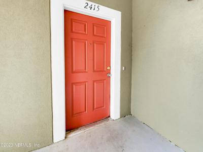 2415 GOLDEN LAKE