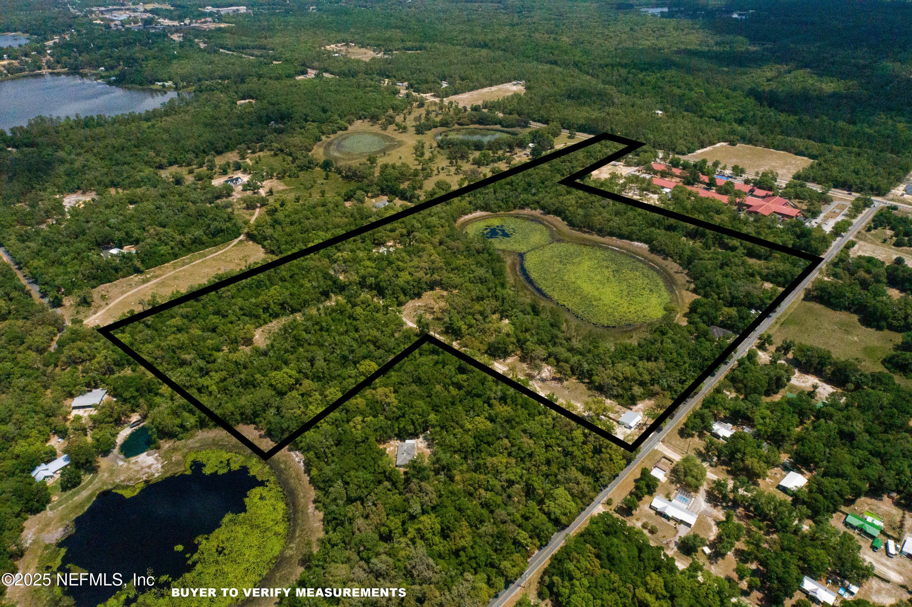 Image 3: 130 LAKE ELIN LN-3