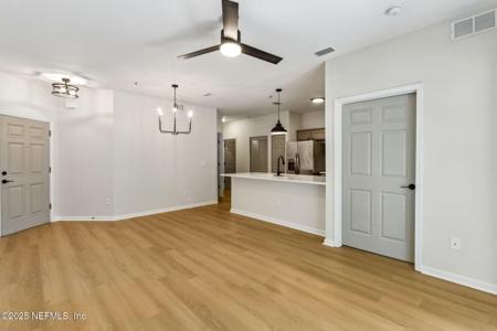 2330 GOLDEN LAKE Loop