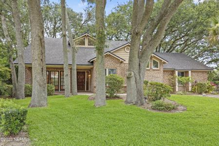 521 BIRCH Court