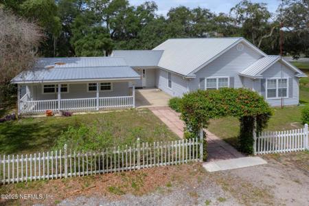 135 LAKE SERENA Drive